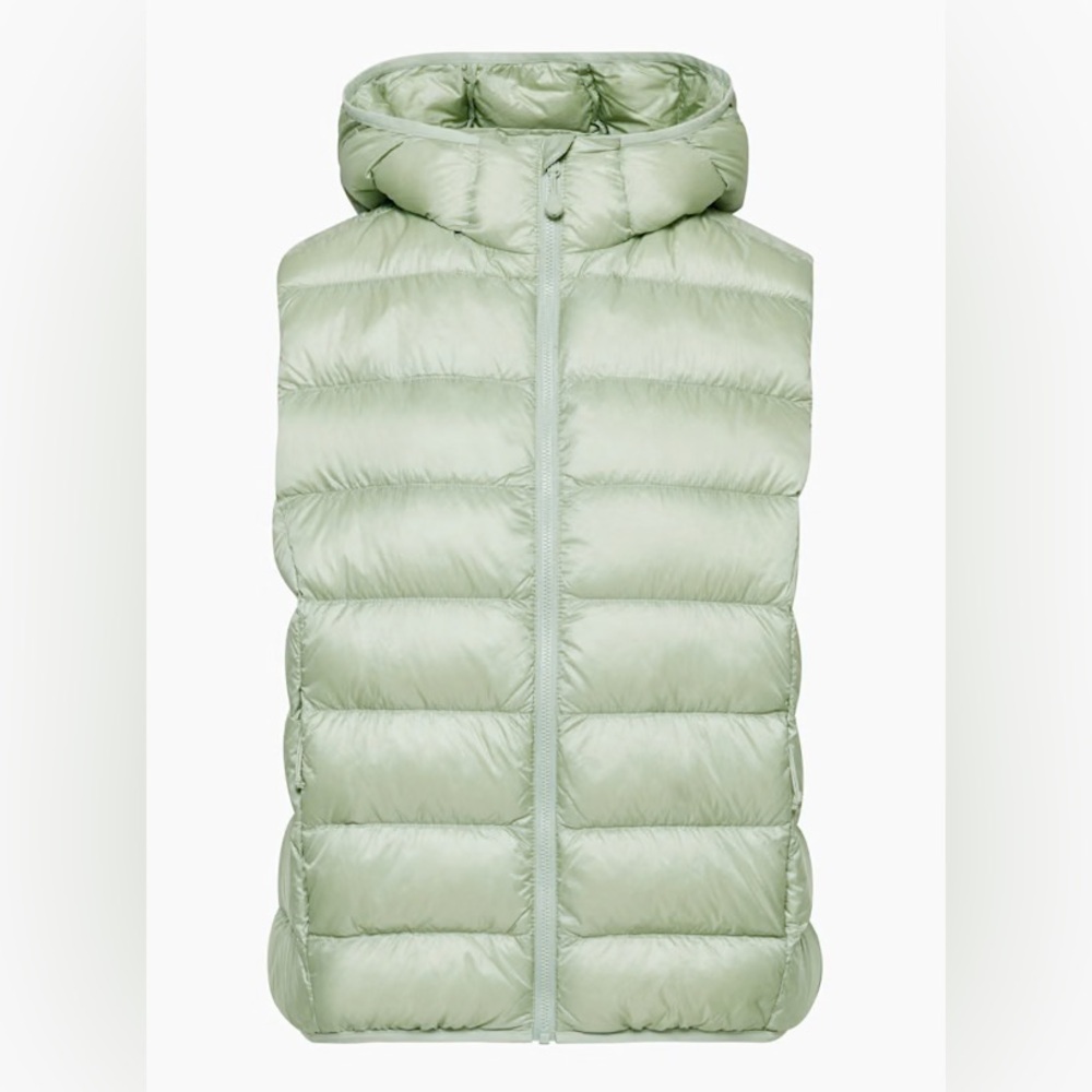 Aritzia Little Puff Light Sage Quilted Puffer Vest with Hood